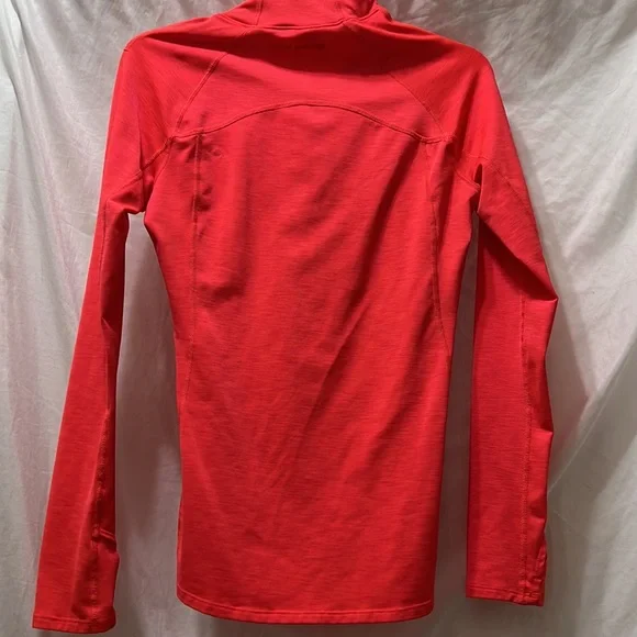 Under Armour Running Top - Picture 2 of 3